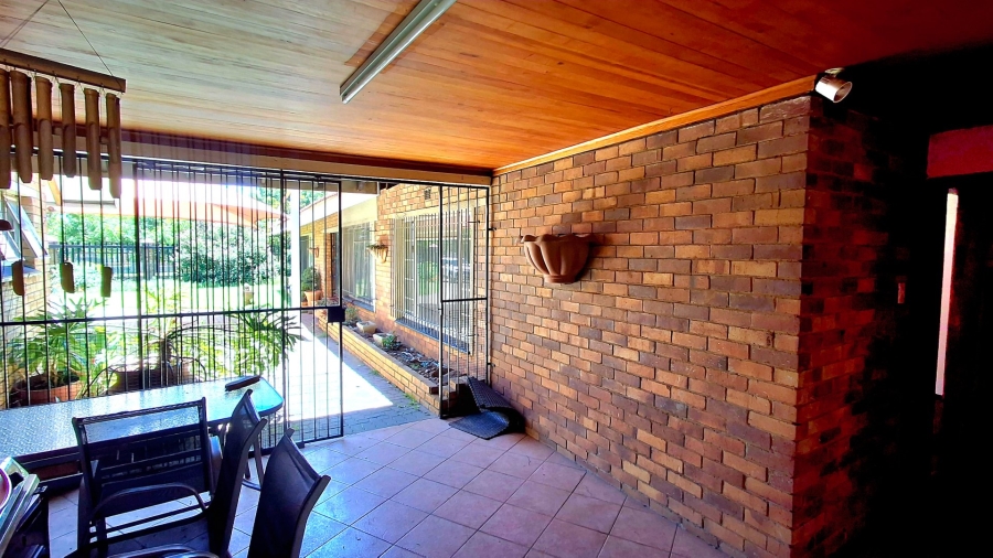 3 Bedroom Property for Sale in Roodia Free State